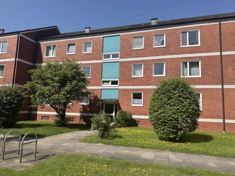 Sanierungsbedürftige 3,5 Zimmer Wohnung in ruhiger Lage von Hamburg-Sasel, 22395 Hamburg (Wandsbek Bergstedt Poppenbüttel Sasel Wohldorf-Ohlstedt)