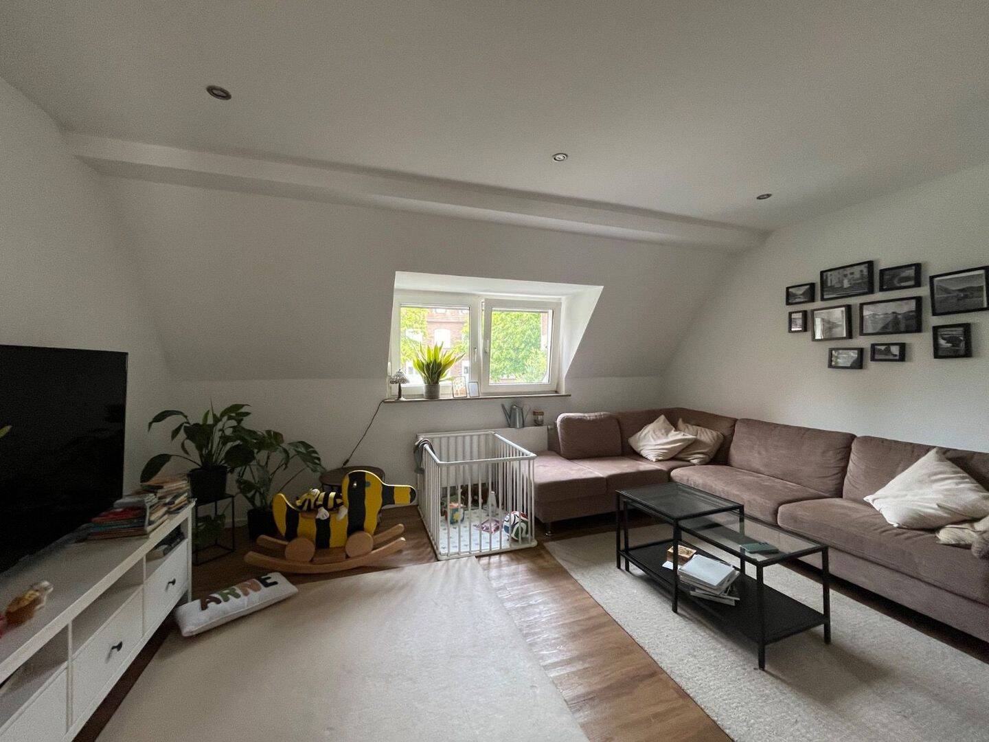 Sanierte 3-Zimmer-Wohnung mit Garage und Garten in Bocholt-City, 46397 Bocholt
