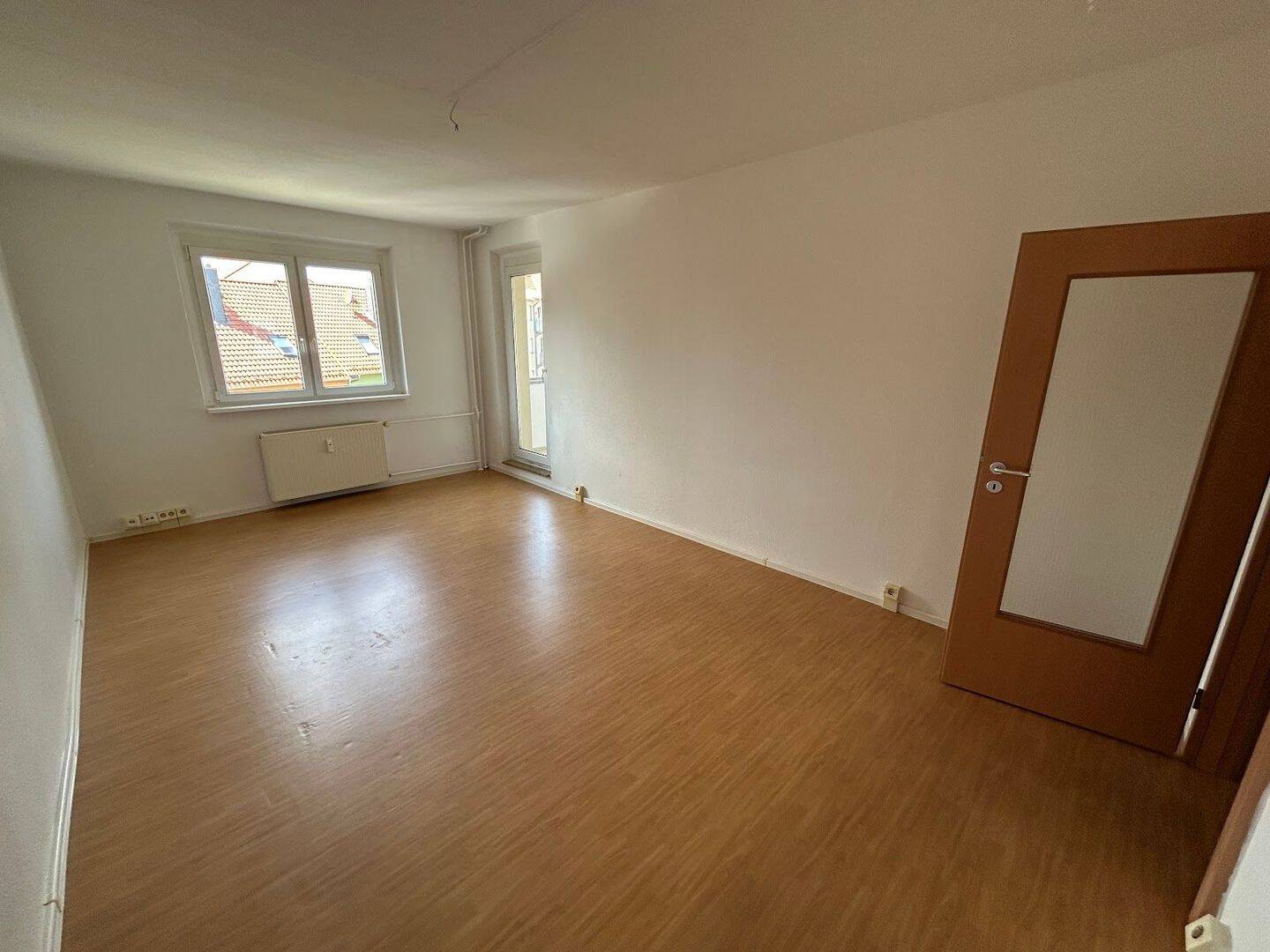 Jetzt Malerbonus sichern für 3-Zimmer-Wohnung mit Loggia!, 38820 Halberstadt