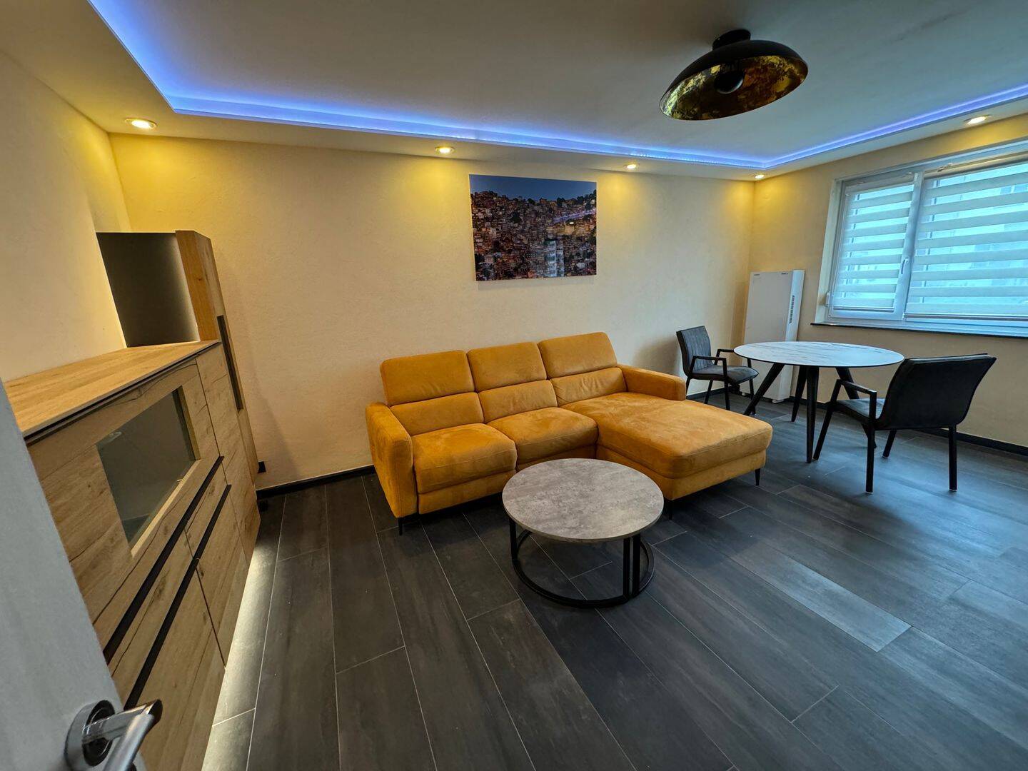 Sanierte und vollmöblierte 2-Zimmer Wohnung in sehr guter Lage!, 90429 Nürnberg