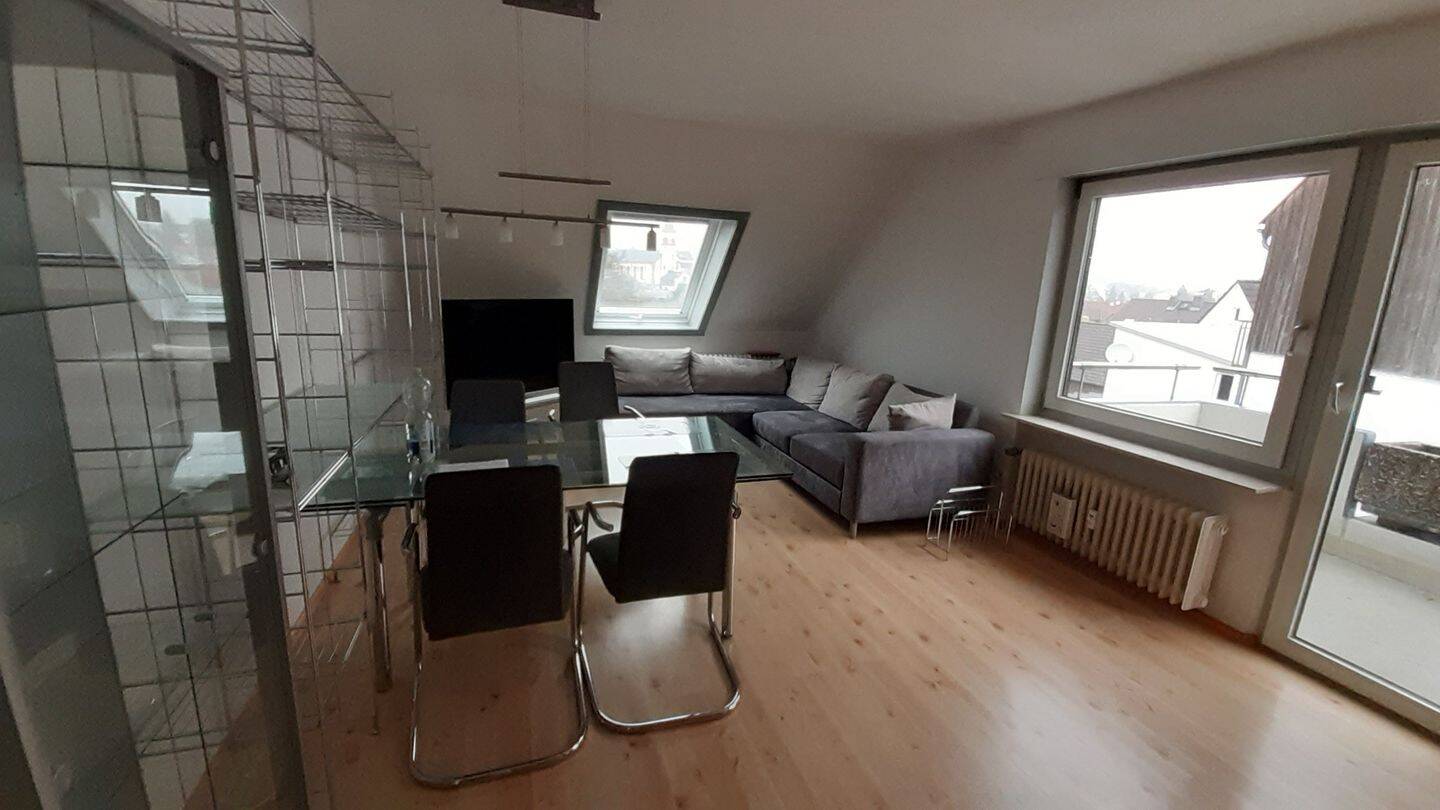 3 Zimmer Wohnung in Nähe vom Schwimmbad und Ortskern, 64380 Roßdorf
