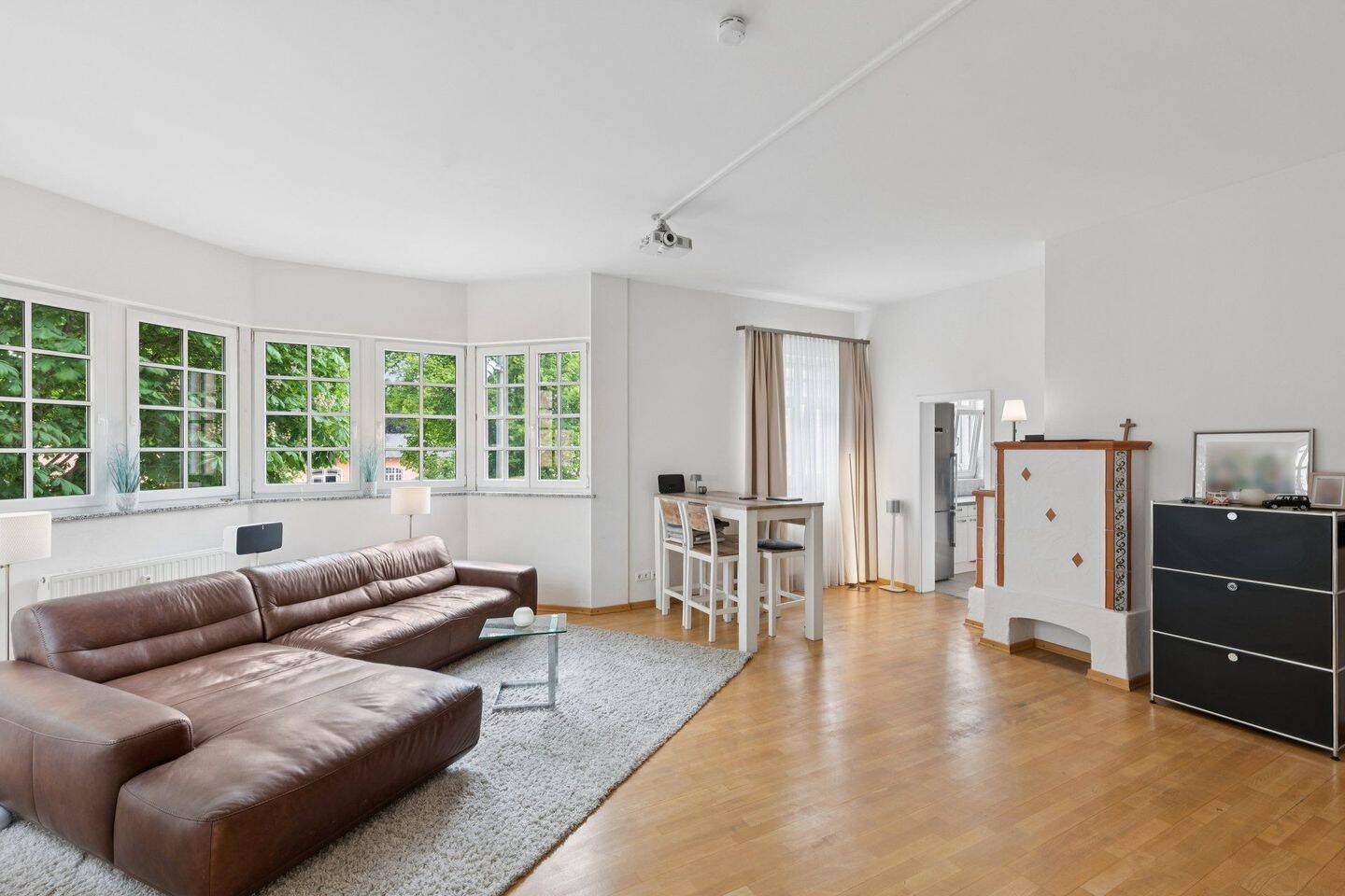 Stilvolle 3-Zimmer-Wohnung mit Erker und TG-Stellplatz im Herzen von Wasserburg am Inn, 83512 Wasserburg a. Inn