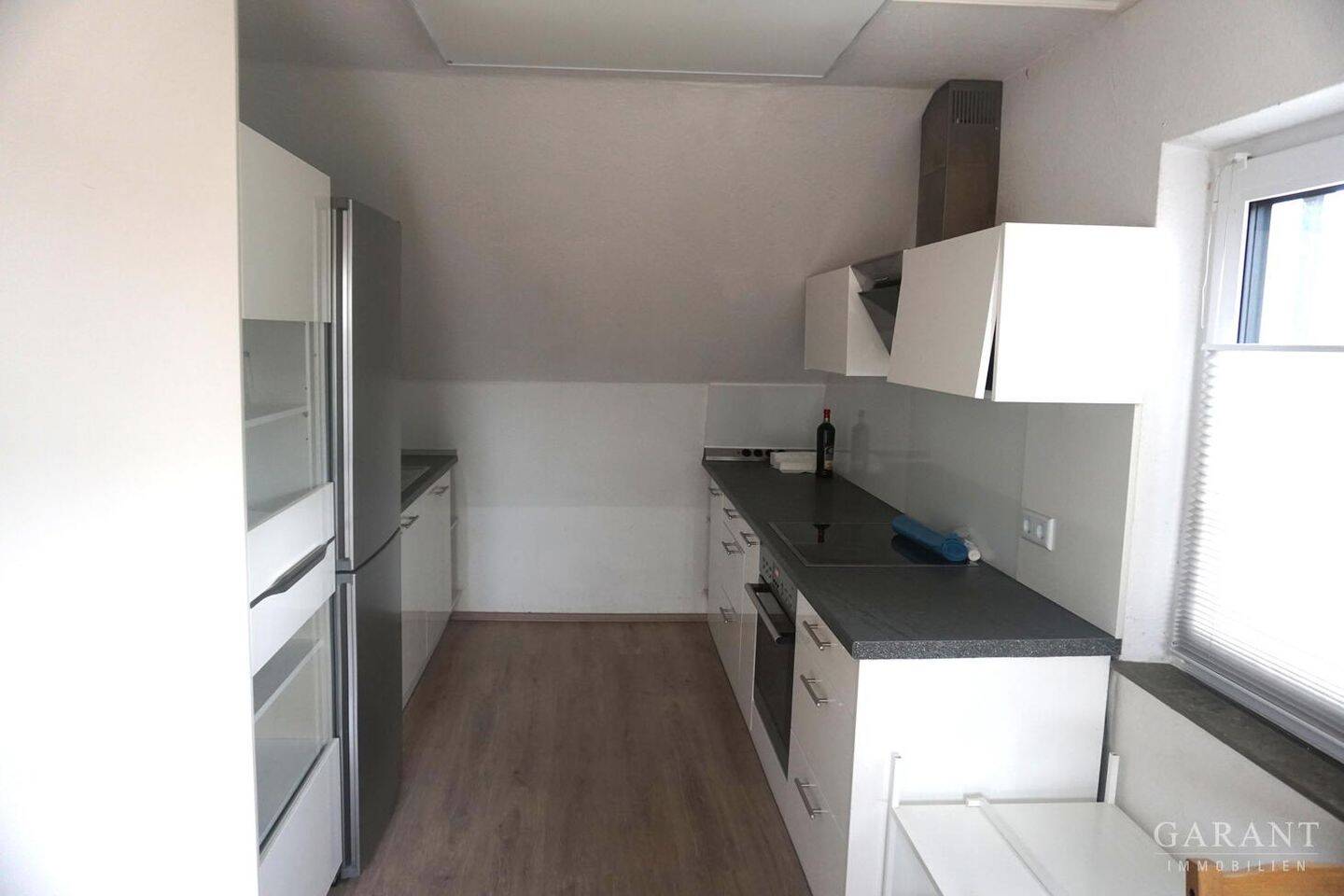Helle 2 1/2 Zimmer-Dachgeschoss-Wohnung mit Garage in Horb zu vermieten, 72160 Horb am Neckar