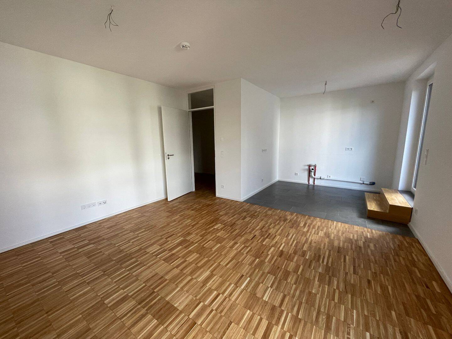 Große 3-Zimmer Wohnung mit Terrasse, 90491 Nürnberg