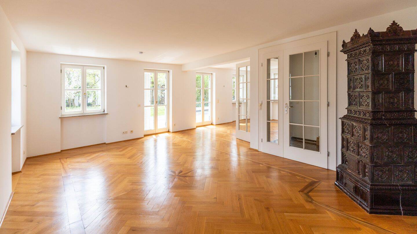 Seltene Gelegenheit für Familien: Großzügige Maisonettewohnung mit 300 m² Südgarten, 80689 München (Hadern Laim Pasing-Obermenzing)