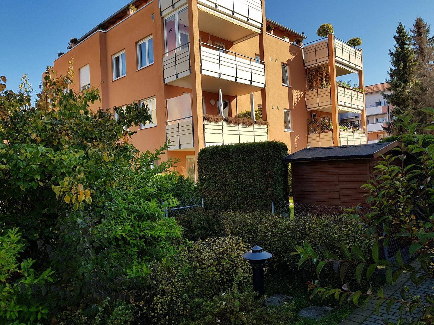 Leben…Wohnen…Genießen. Ruhig, grün und zentral – Exklusive Gartenwohnung, die begeistert, 90766 Fürth (Eigenes Heim Hardhöhe Unterfarrnbach Weststadt)