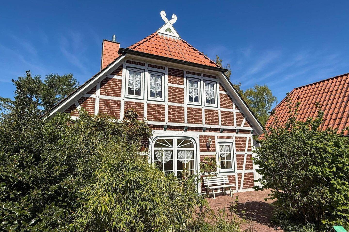 Charmantes Fachwerkhaus mit Kamin & großem Nebengebäude, 27419 Sittensen