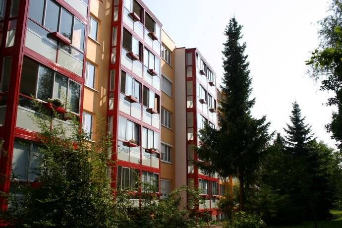 Tolle 1-Raum-Wohnung mit verglastem XXL-Balkon, 6712 Zeitz