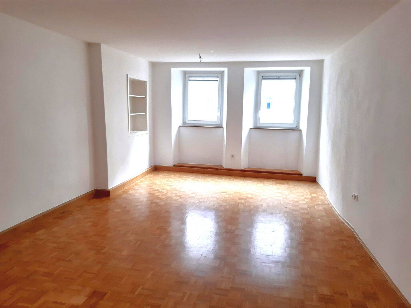 Altstadt: renovierte 2ZKB-Wohnung mit neuer EBK, 85049 Ingolstadt