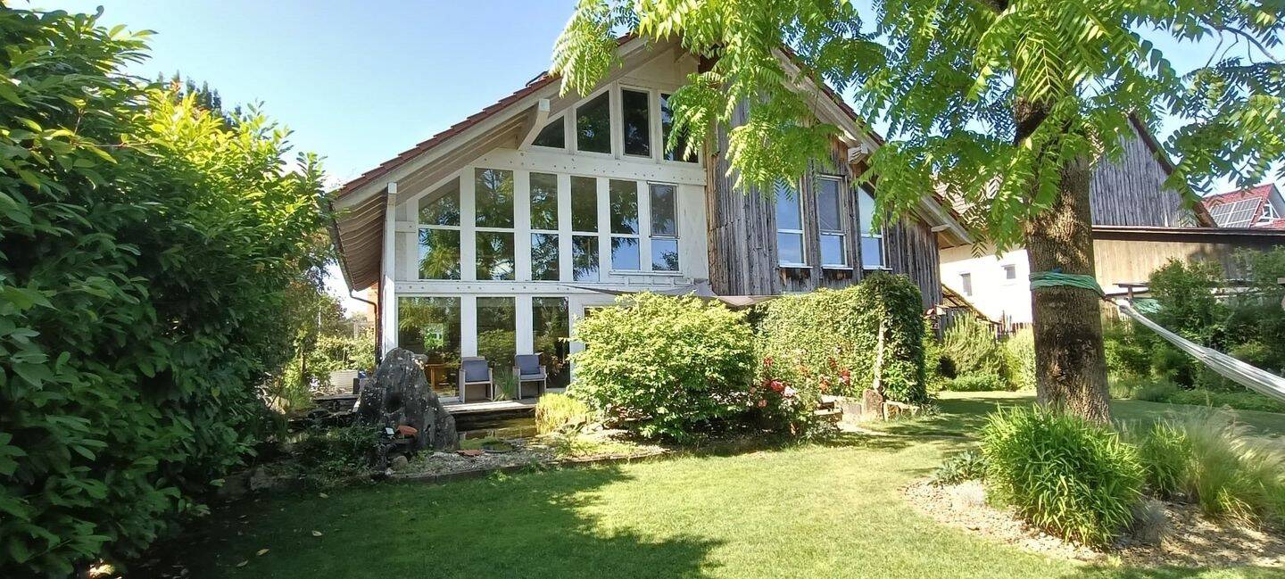 Exklusives Einfamilienhaus – Ruhe, Natur & Wellness in Bestlage, 77743 Neuried