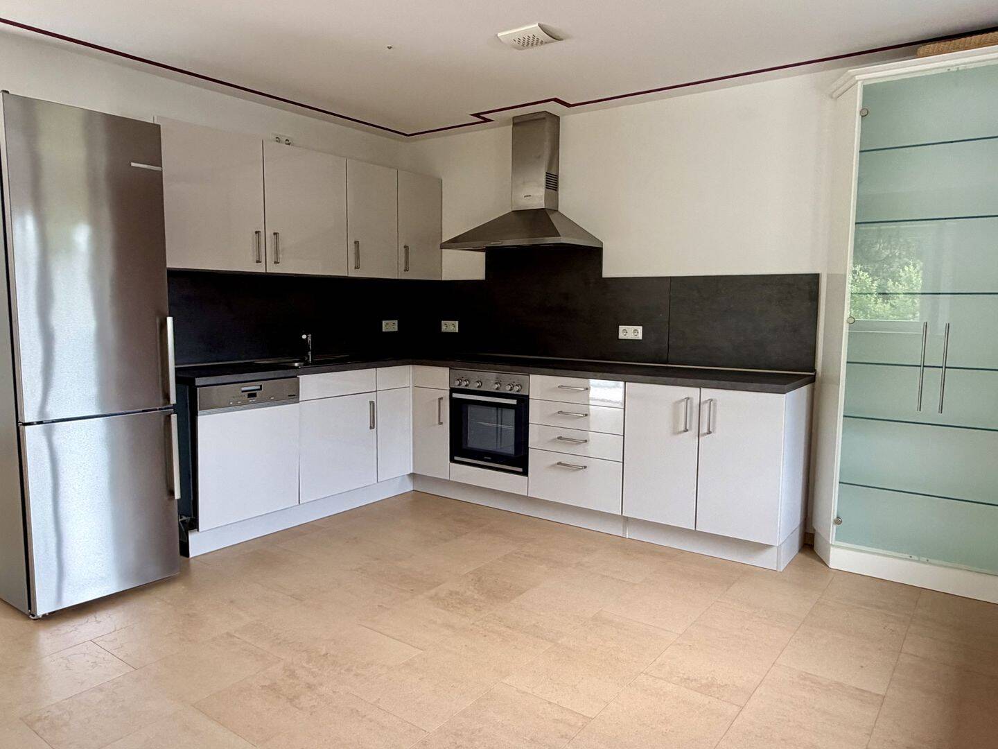 Hochwertige 2,5-Zimmer-Wohnung in Essing, 93343 Essing