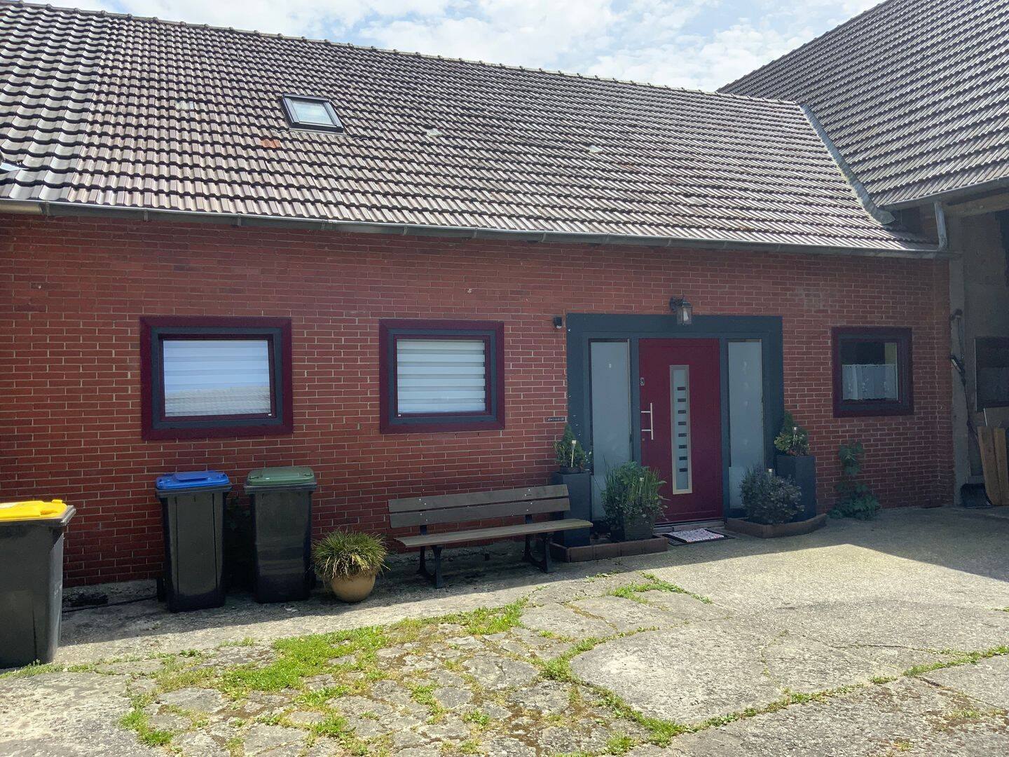 Grosszügiger Hof neueste Technik mit Ausbau Reserve, 33129 Delbrück