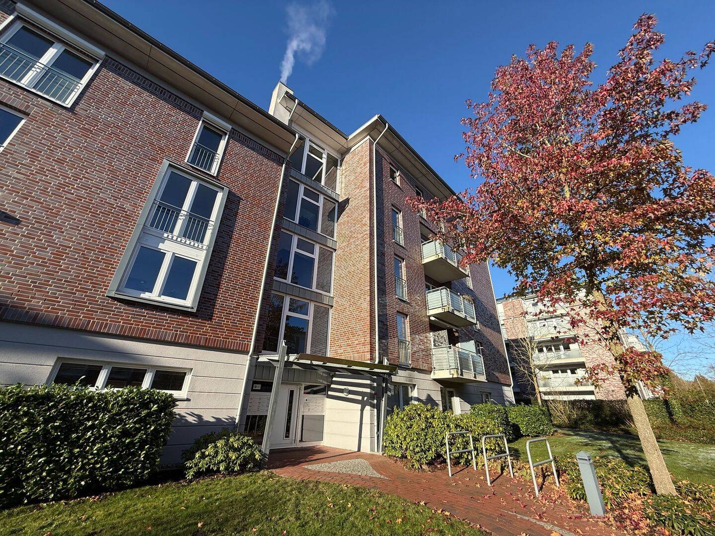 Helle, moderne 3-Zimmer-Wohnung mit Balkon in Rendsburg, 24768 Rendsburg