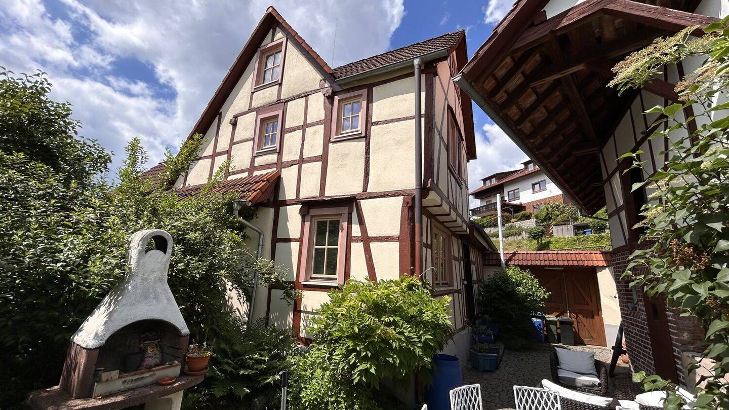 Modernisiertes Fachwerkhaus mit Charme in Unter-Ostern!, 64385 Reichelsheim (Odenwald)