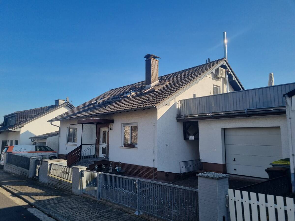1-2-Familienhaus in schöner und ruhiger Lage, 61130 Nidderau