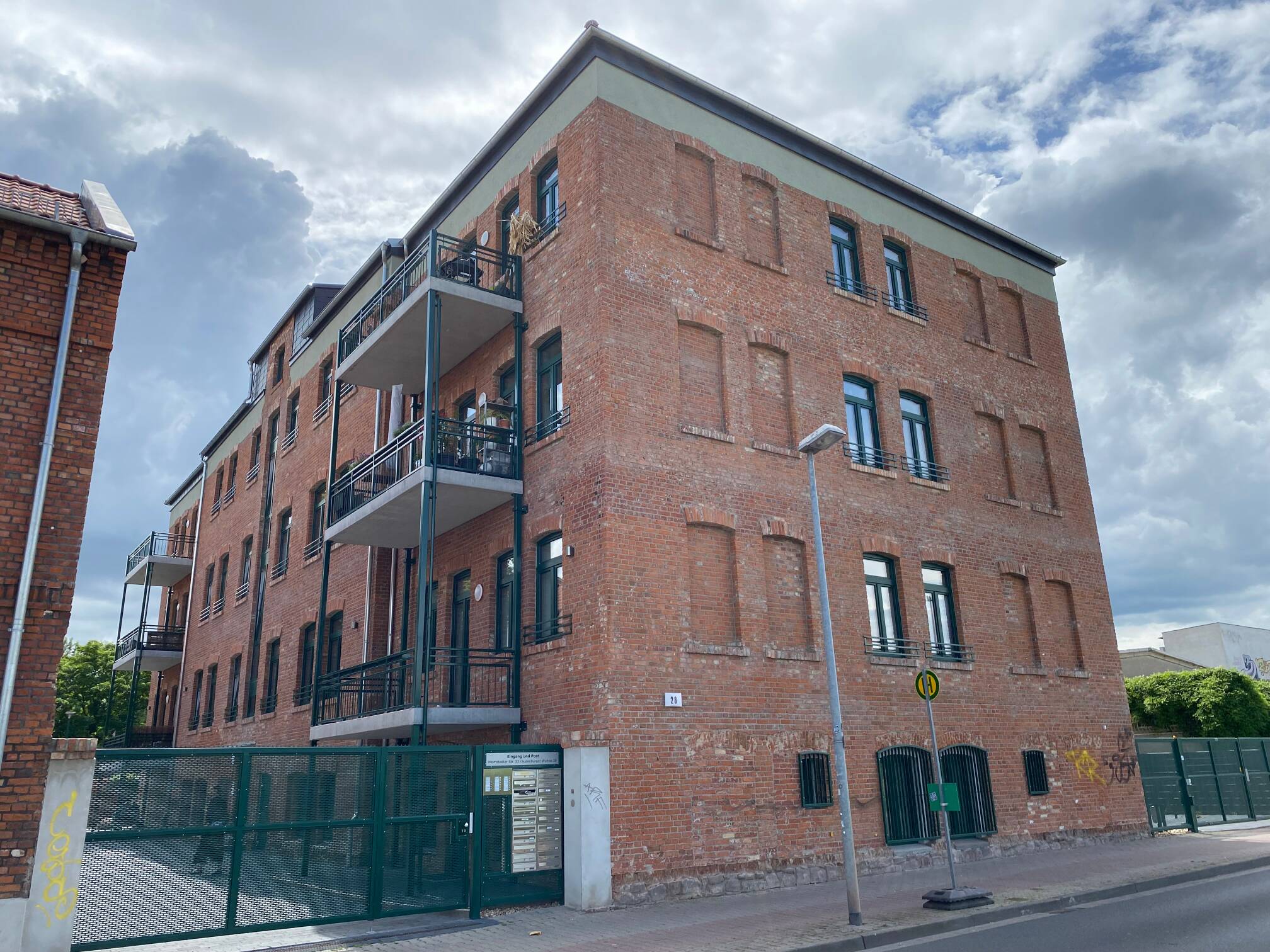 Top Angebot! Hochwertige 3-Zimmerwohnung mit EBK, Balkon, AR und Fußbodenheizung zu vermieten!, 39112 Magdeburg (Leipziger Str. Sudenburg)