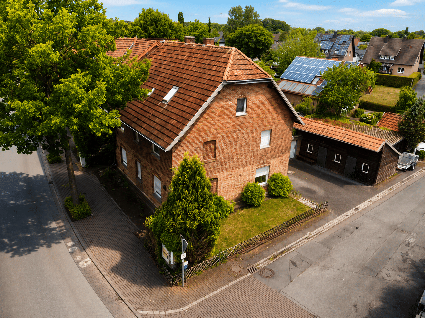 Zweifamilienhaus in bester Lage, 33129 Delbrück