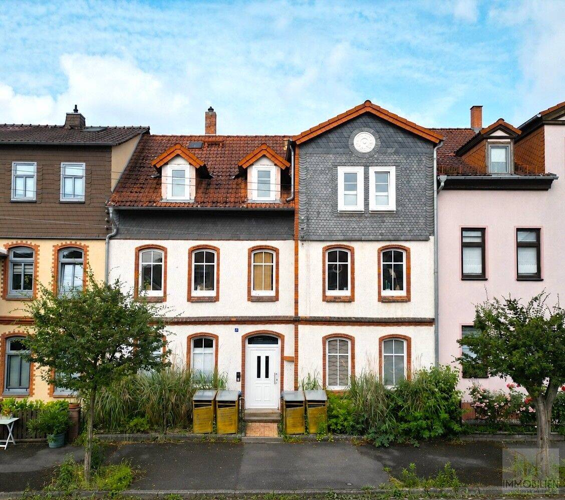 Historisches Mehrfamilienhaus in Rudolstadt: modernisiert, neu gedacht, voll vermietet, 7407 Rudolstadt