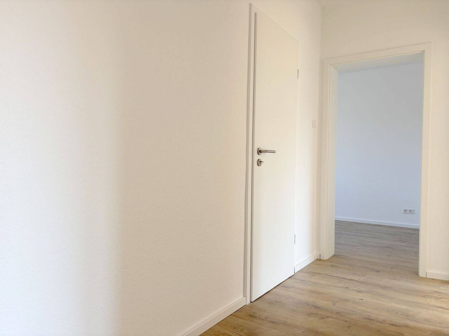 Ruhig wohnen im Fünffamilienhaus – renovierte 3-Zimmerwohnung im 1 OG, 59075 Hamm (Bockum-Hövel Heessen)
