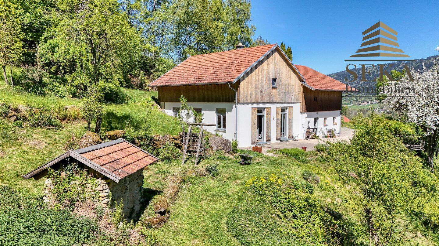 RESERVIERT! Wohntraum in ruhiger Lage mit herrlichem Talblick, 94539 Grafling