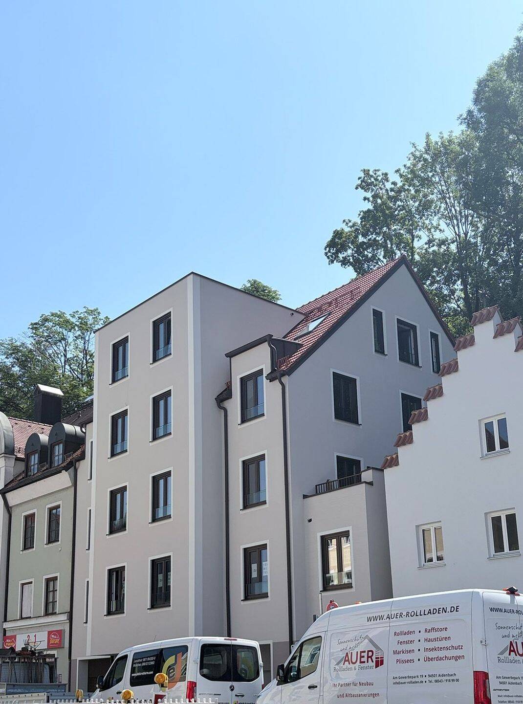 Moderne möblierte Wohnung im 3. OG – zentral gelegen in Landshut, mit Aufzug direkt zur Wohnung, linksseitiger Ausrichtung sowie Balkon mit Blick ins, 84036 Landshut