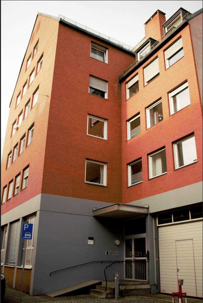 image-72599690