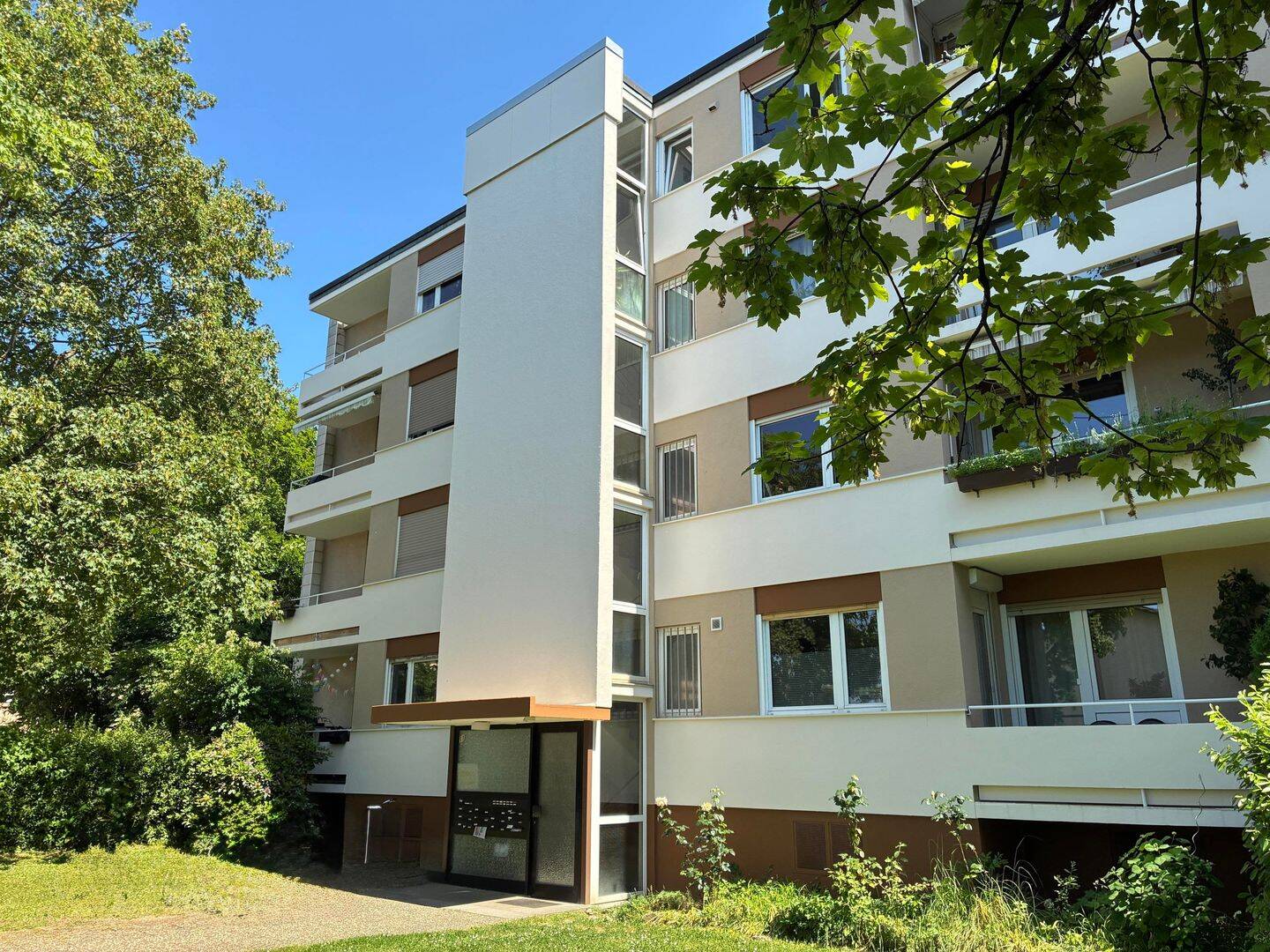 Erbbaurecht – 4 Zimmer-Wohnung in gefragter Lage, 79114 Freiburg im Breisgau (Betzenhausen Haslach Sankt Georgen Stühlinger Weingarten)