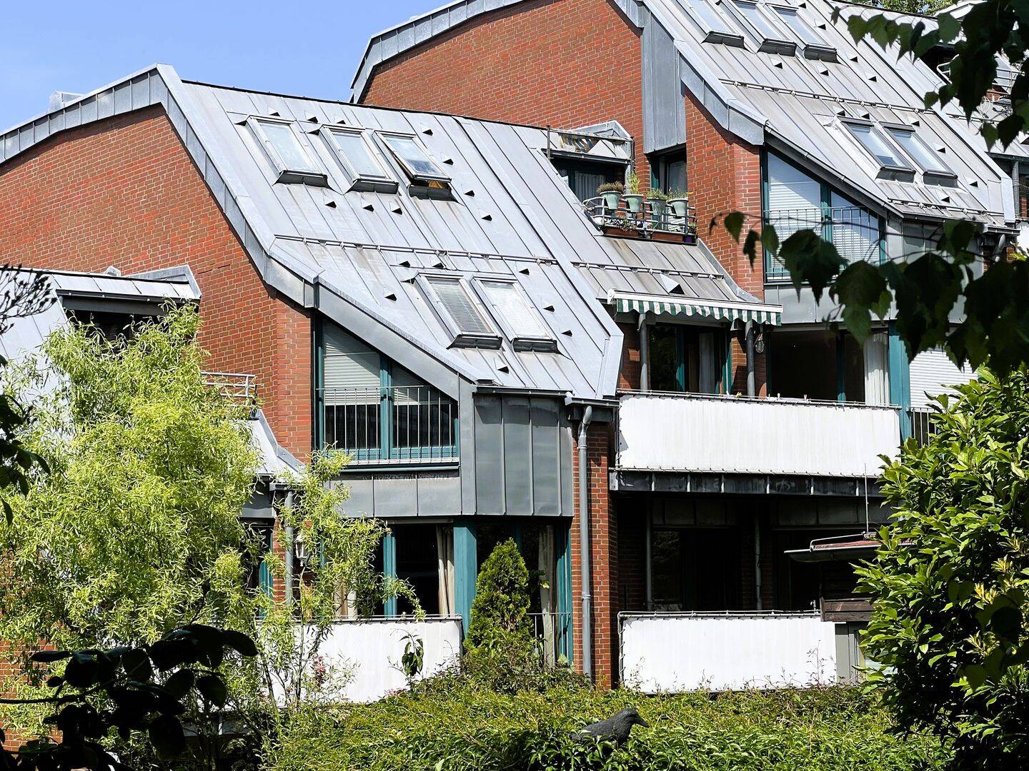 Gut geschnittene 2-Zimmer-Wohnung mit sonnigem Balkon im Energiesparhaus „Warflether Hof“, 28217 Bremen (Handelshäfen Steffensweg Utbremen Westend)