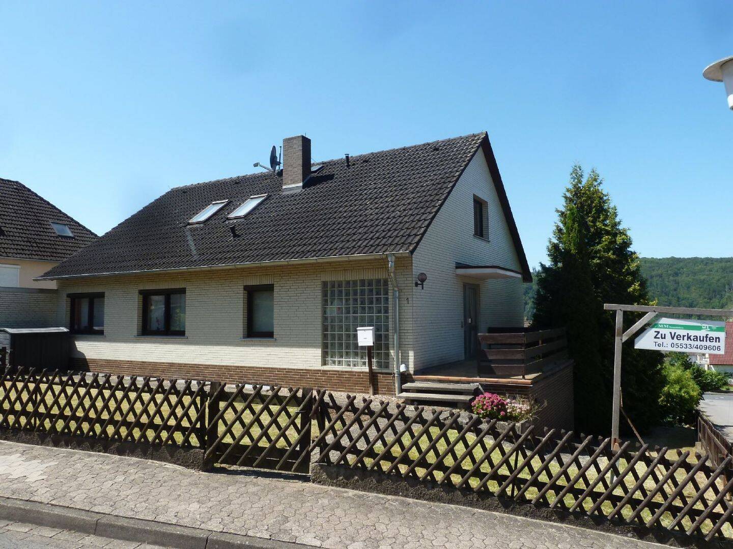 Ansprechendes Einfamilienhaus mit viel Platz, 37619 Bodenwerder