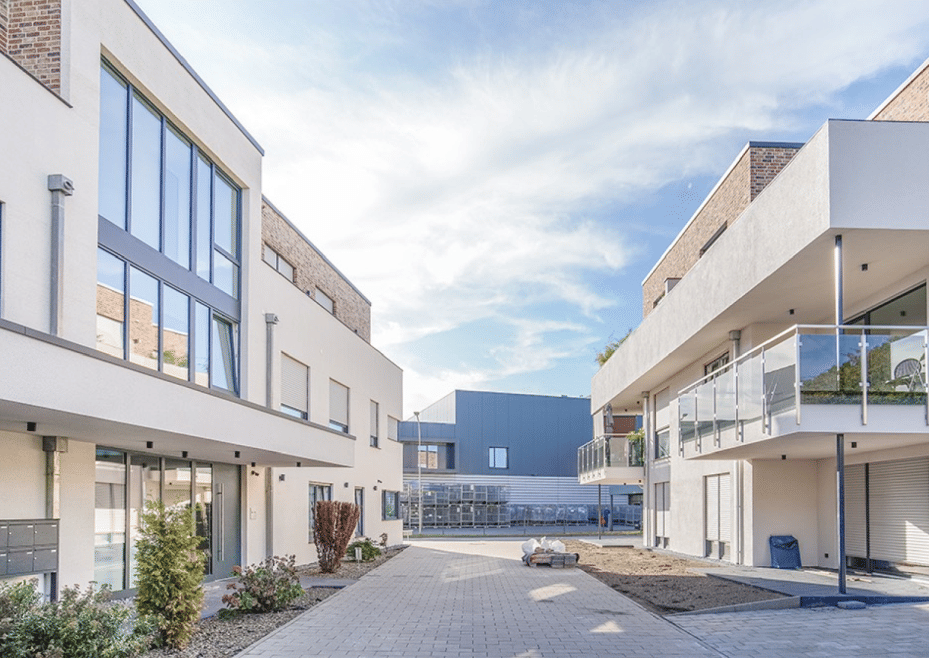 Modernes Wohninvestment mit Substanz und Perspektive***2 Mehrfamilienhäuser in Versmold, 33775 Versmold