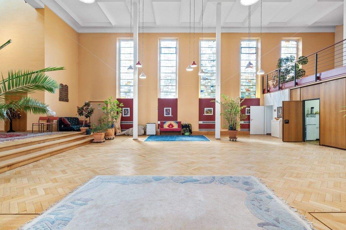 Genehmigung zur Umnutzung erteilt – Himmlisch wohnen, architektonisches Meisterstück für Visionäre!, 76227 Karlsruhe (Durlach Hohenwettersbach Stupferich)