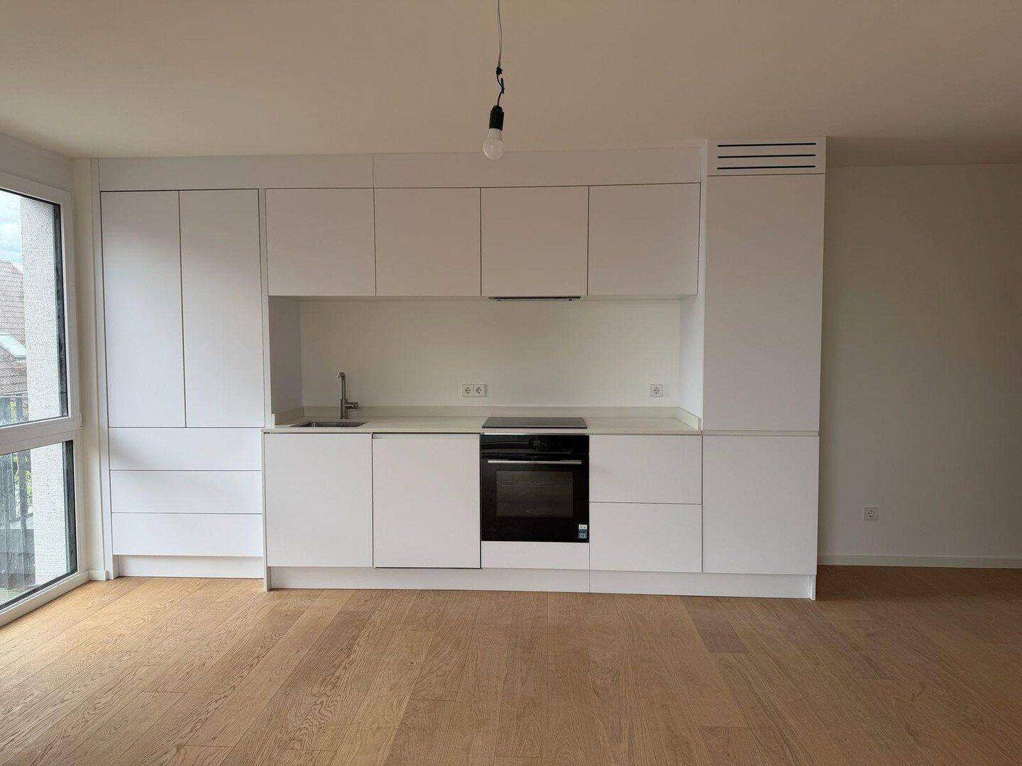 Moderne 2-Zimmer-Neubauwohnung mit Klimaanlage, Balkon und EK, 71131 Jettingen