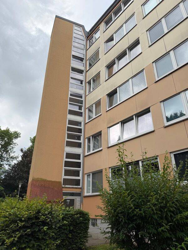 *Wir renovieren für Sie*, 23560 Lübeck (Moisling Sankt Jürgen)
