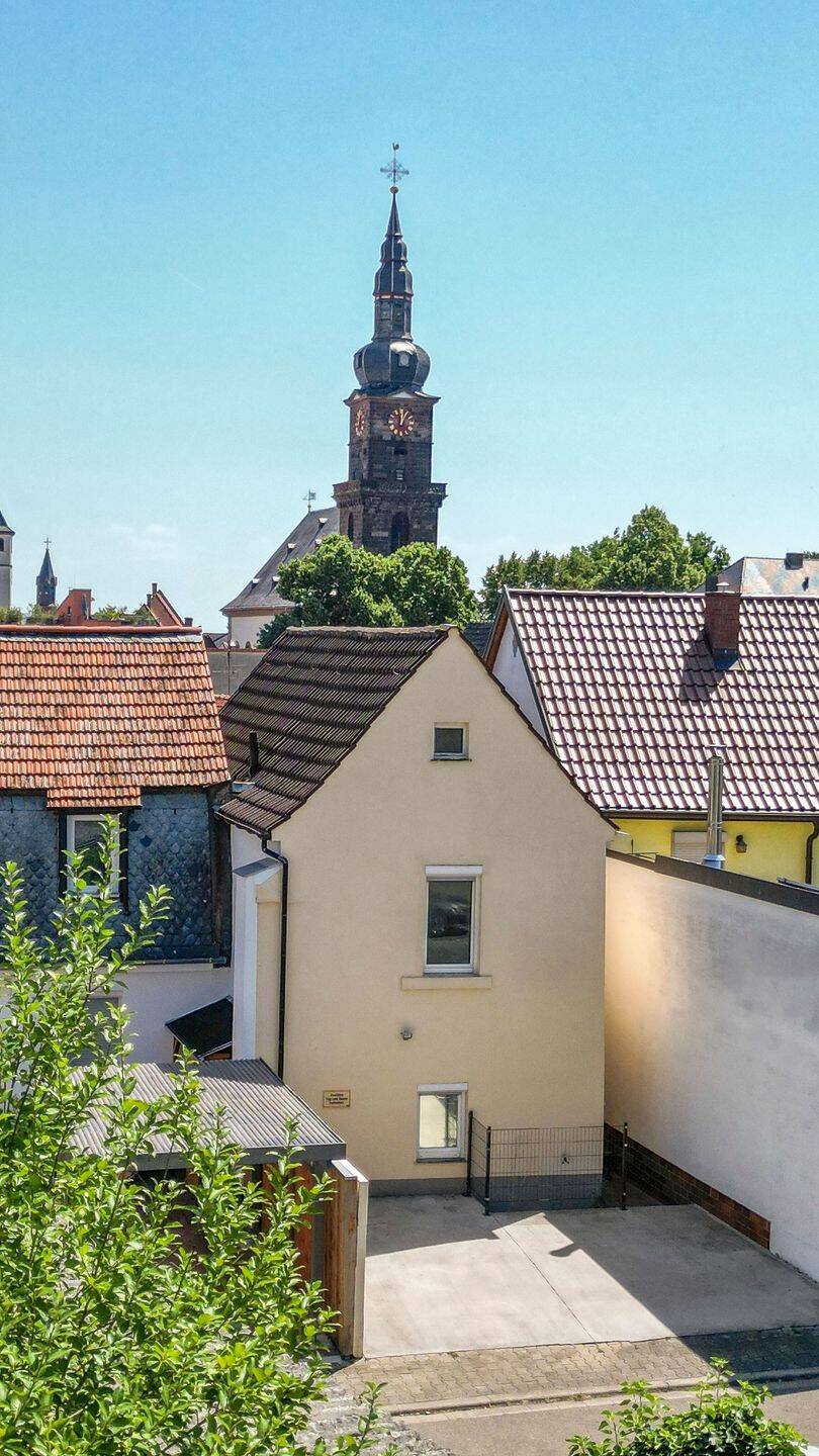 MITTEN IN GRÜNSTADT – Kompaktes Stadthaus an der Weinstraße, 67269 Grünstadt