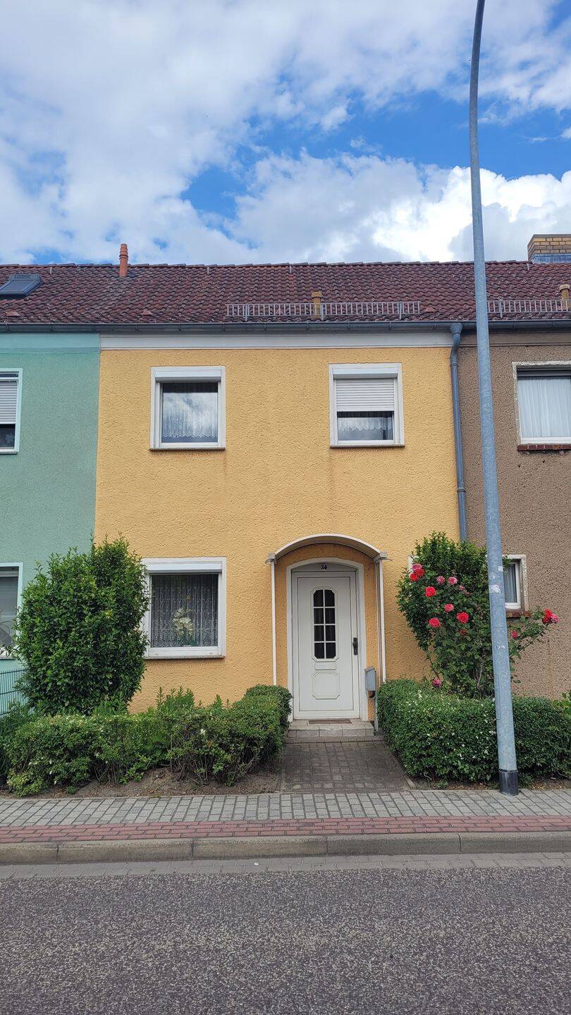 Familienfreundliches Haus mit 4 Zimmern am Quenz, 14770 Brandenburg an der Havel (Altstadt Nord)