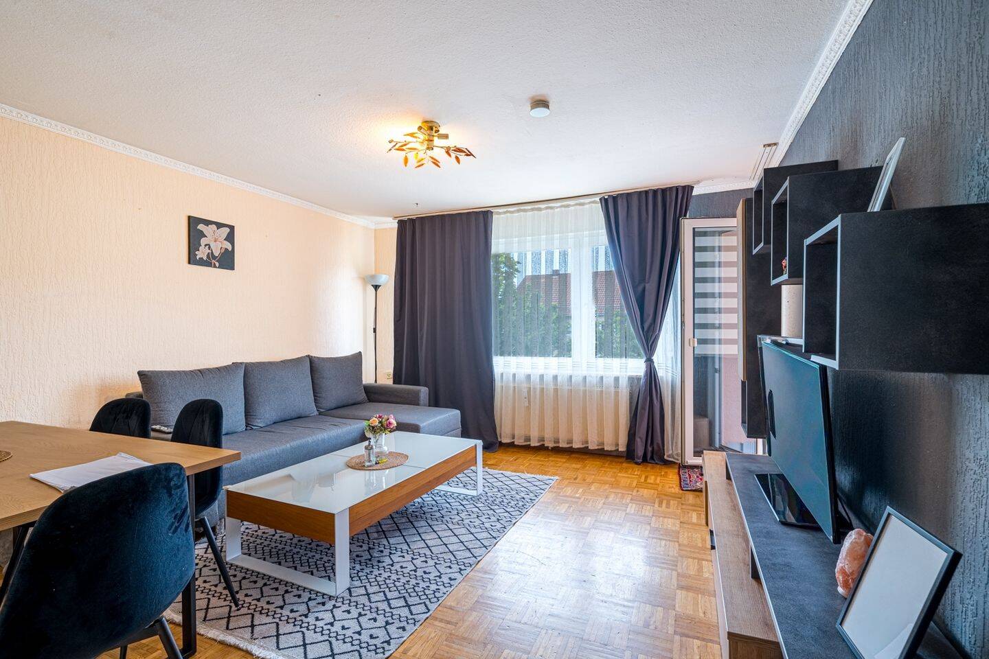 Attraktive Gelegenheit! Helle 3-Zimmer-Eigentumswohnung mit sonnigem Balkon am Eselsberg in Ulm, 89075 Ulm (Böfingen Eselsberg Mitte Oststadt Söflingen)