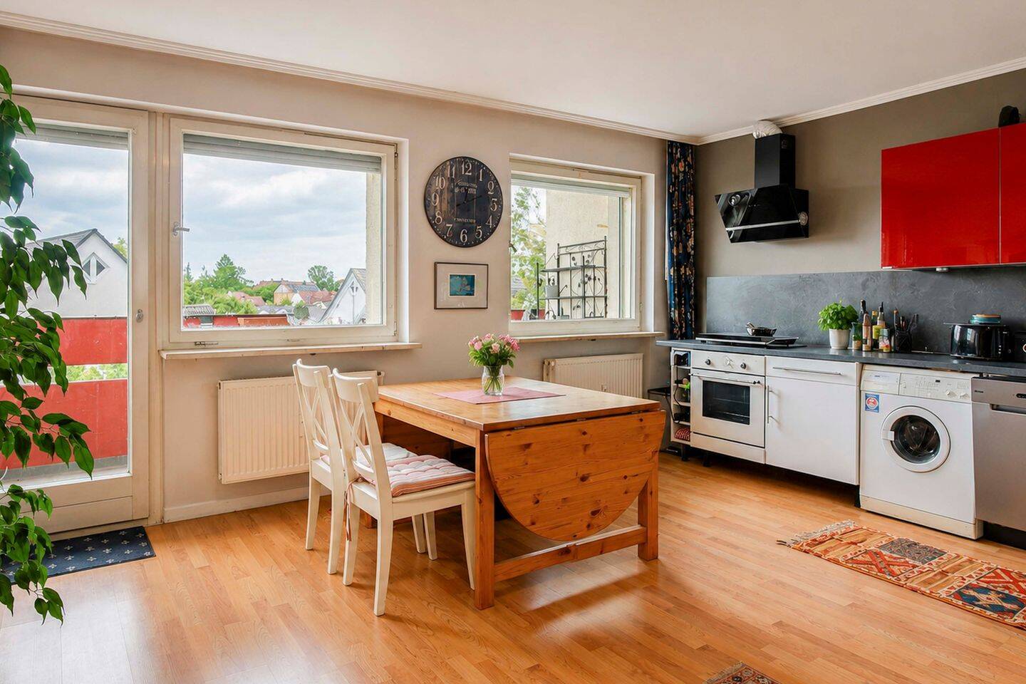 3-Zimmer-Wohnung in Hanau-Kesselstadt – Loggia, Aufzug und starke Lage, 63454 Hanau
