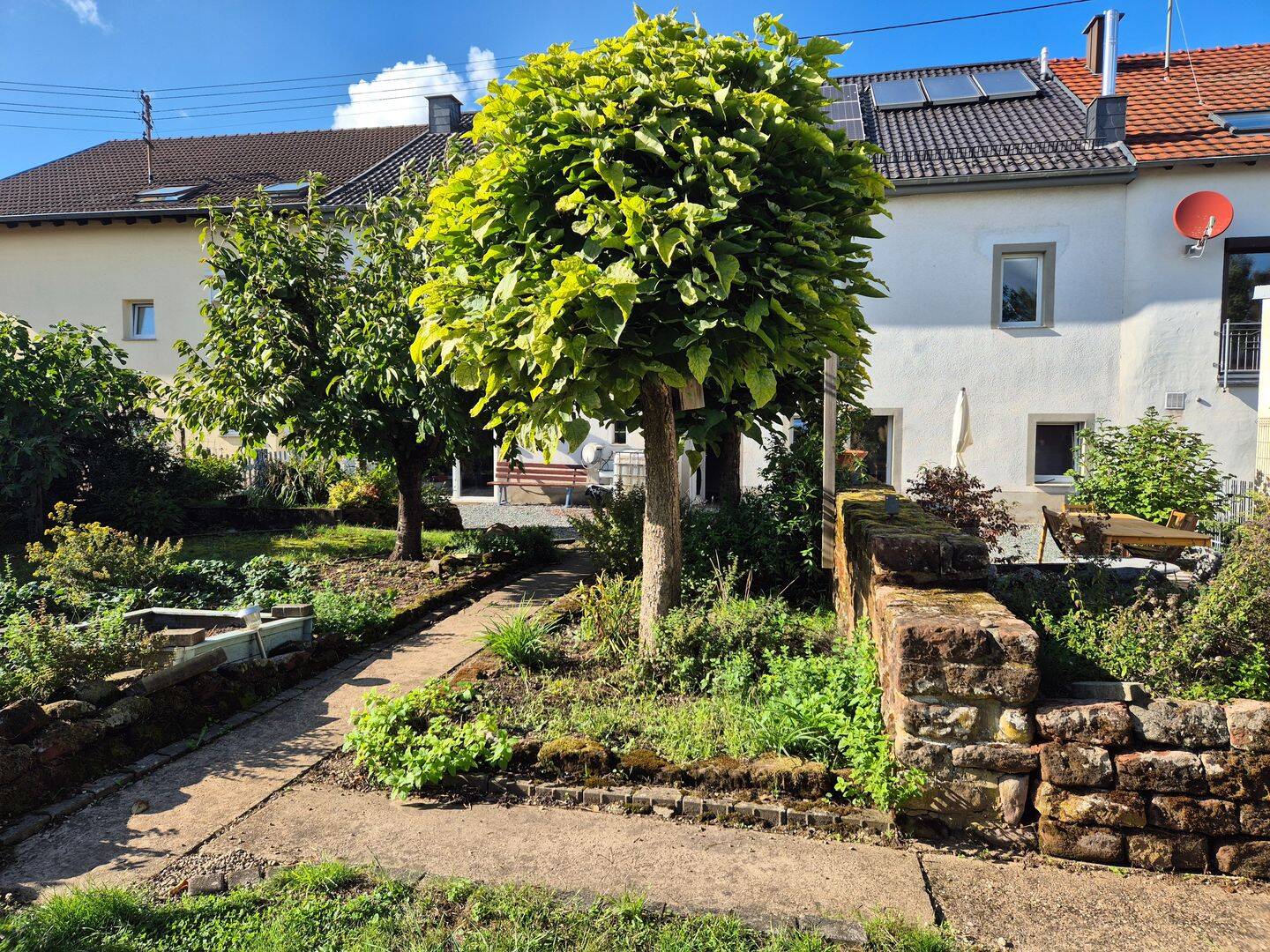 Gemütliches Bauernhaus mit gr. Scheune und Garten im Merziger Stadtteil Ballern zu verkaufen!, 66663 Merzig