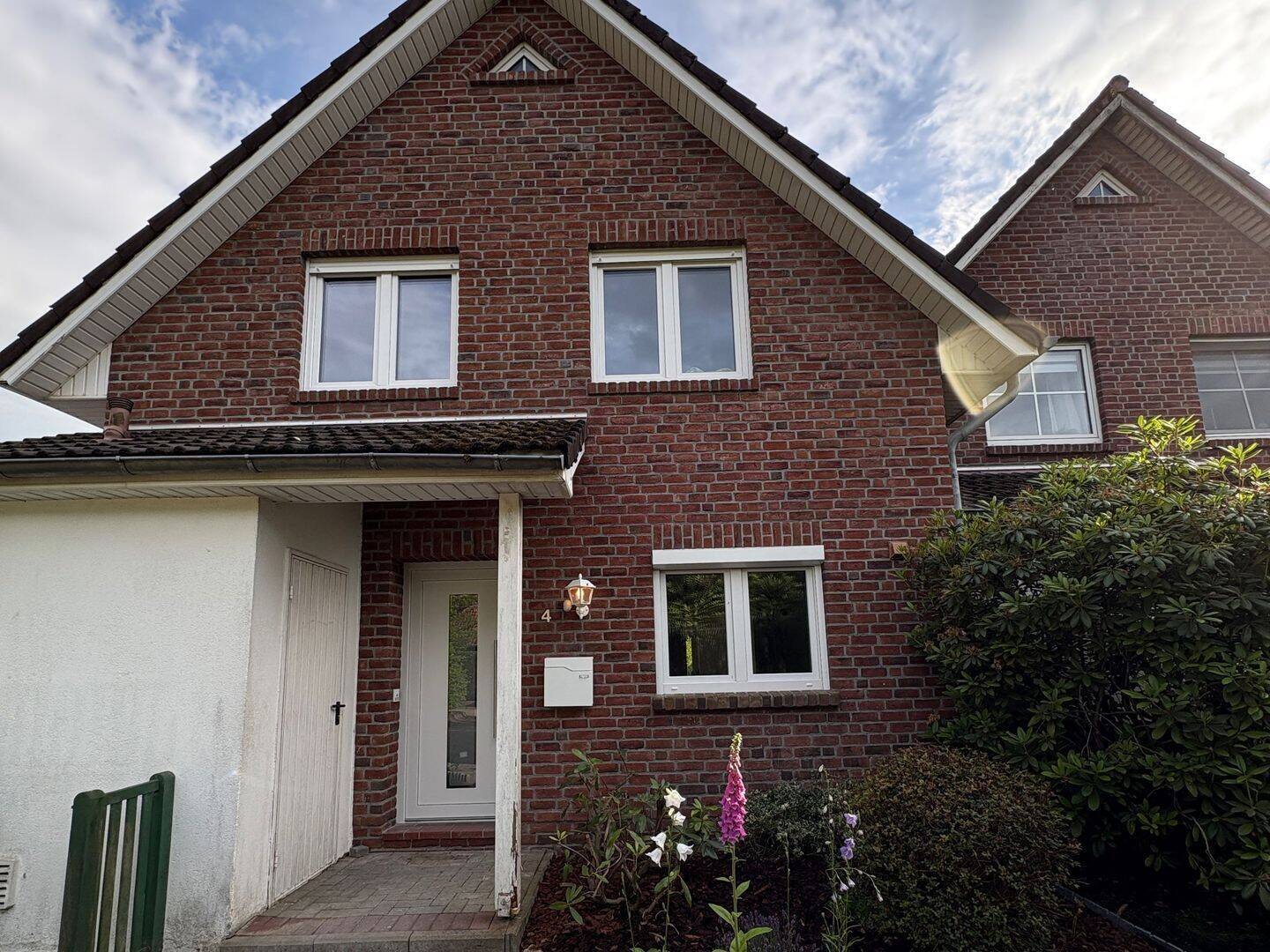 Erstbezug nach Sanierung – Reihenendhaus in Sackgasse mit Garten, 26160 Bad Zwischenahn