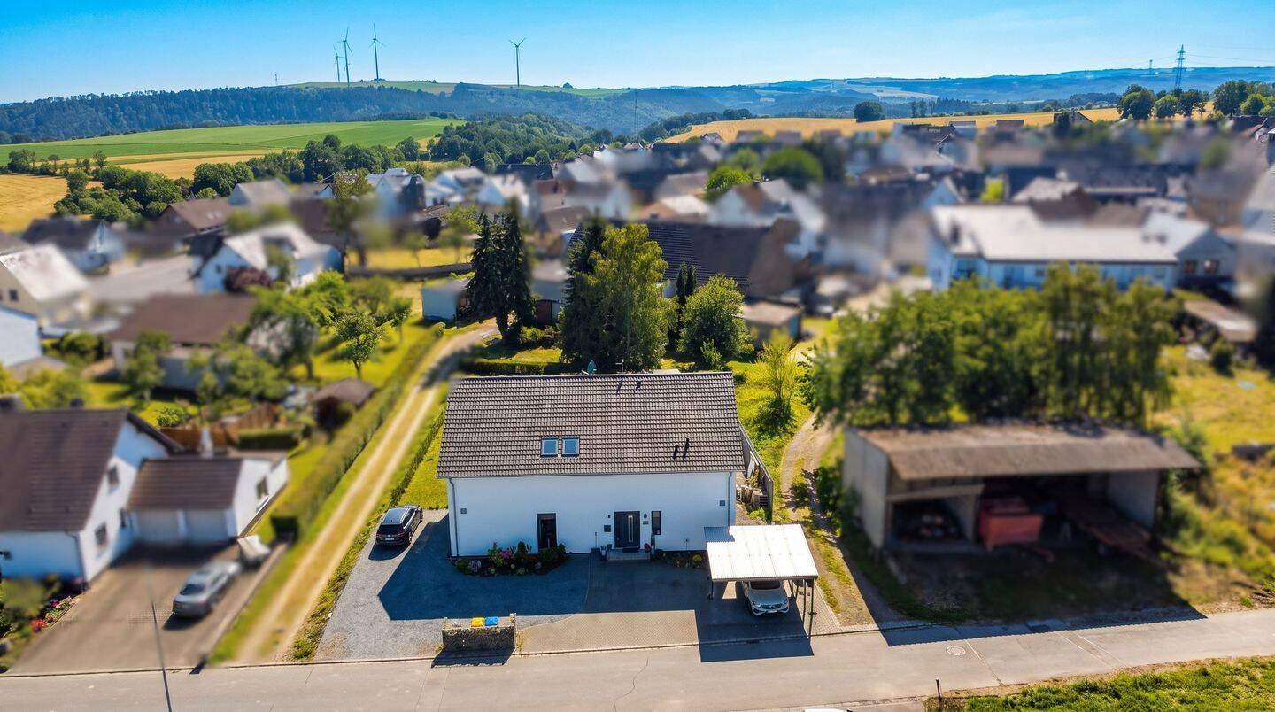 Bezugsfertiges KfW-55 Haus (Bj. 2020) mit Einliegerwohnung & Mieteinnahmen – kein Neubau-Stress, 56751 Gering