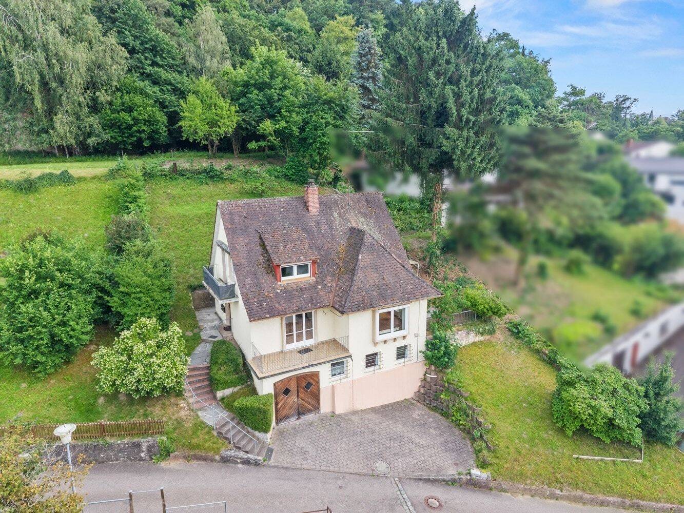 Charmantes Ein- oder Zweifamilienhaus in ruhiger Hanglage von Goldbach, 88662 Überlingen