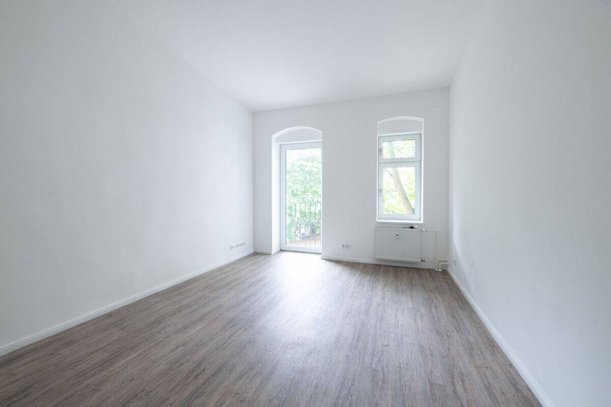 Friedenauer Altbaucharme: Bezugsfreie 2-Zimmer-Wohnung mit moderner Einbauküche und Tageslichtbad, 12161 Berlin (Steglitz-Zehlendorf Friedenau Steglitz)