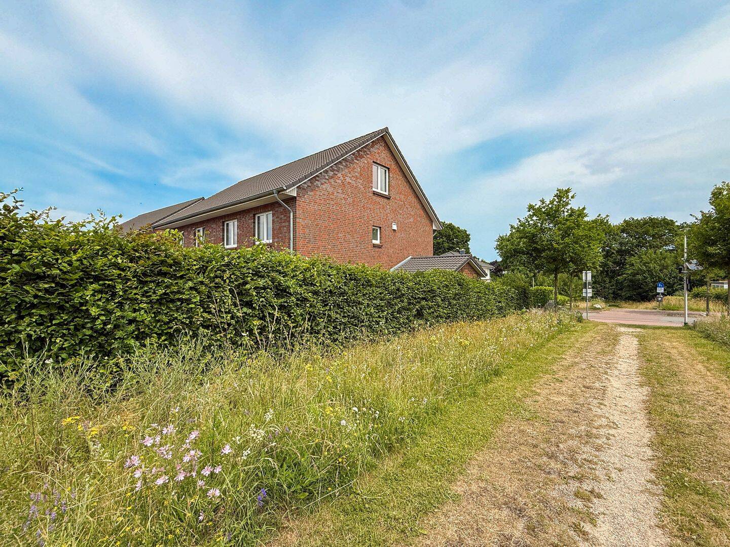 Ein ideales Zuhause für Familien, die Wert auf Sicherheit, Platz und Lebensqualität legen., 24340 Eckernförde