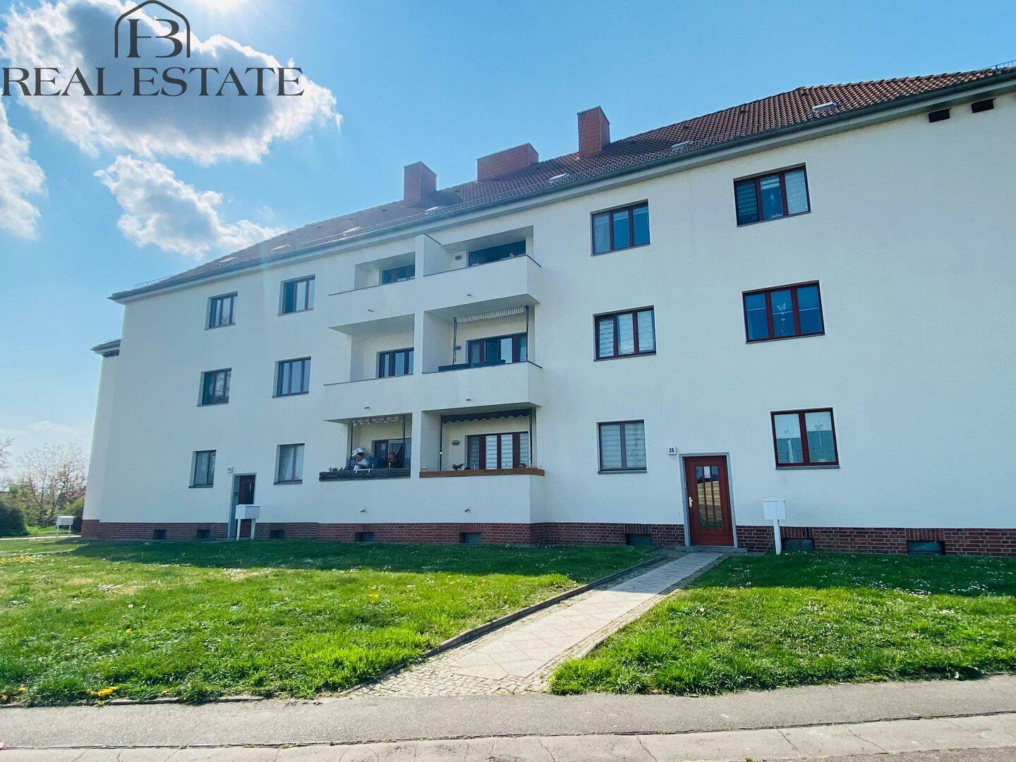 Sanierte 2-Raum Wohnung mit Balkon !, 39124 Magdeburg (Neue Neustadt)