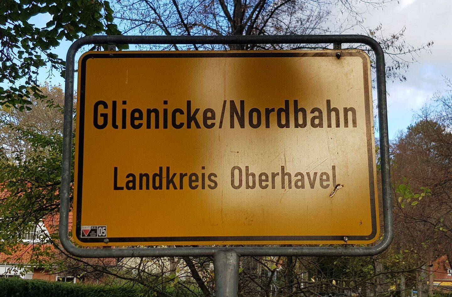 NEU I Top gepflegtes Einfamilienhaus mit wundervollem Gartengrundstück, Süd-Terrasse, frisch renoviert und bezugsfrei, 16548 Glienicke/Nordbahn