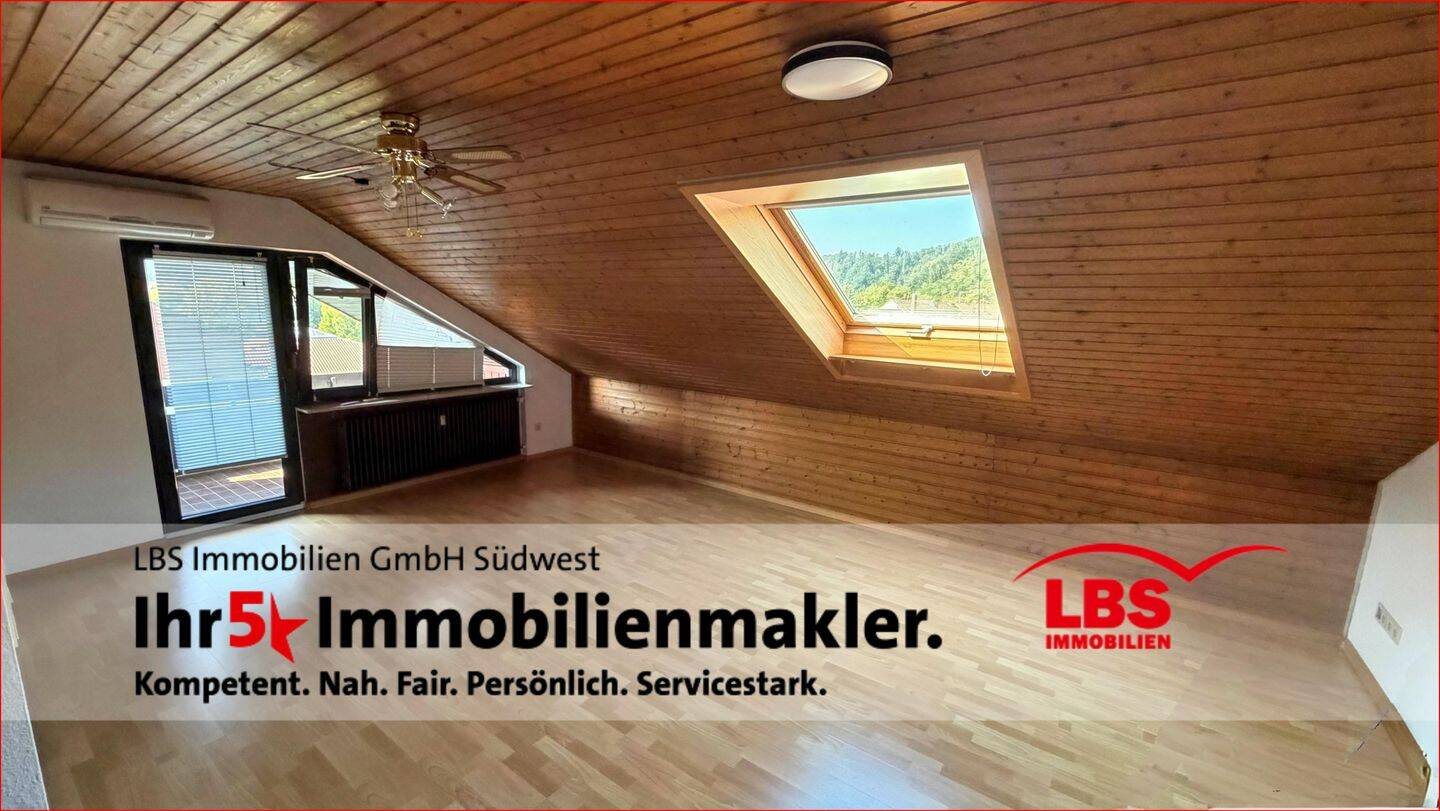 Gut vermietete Dachgeschosswohnung mit TG-Stellplatz, 77736 Zell am Harmersbach