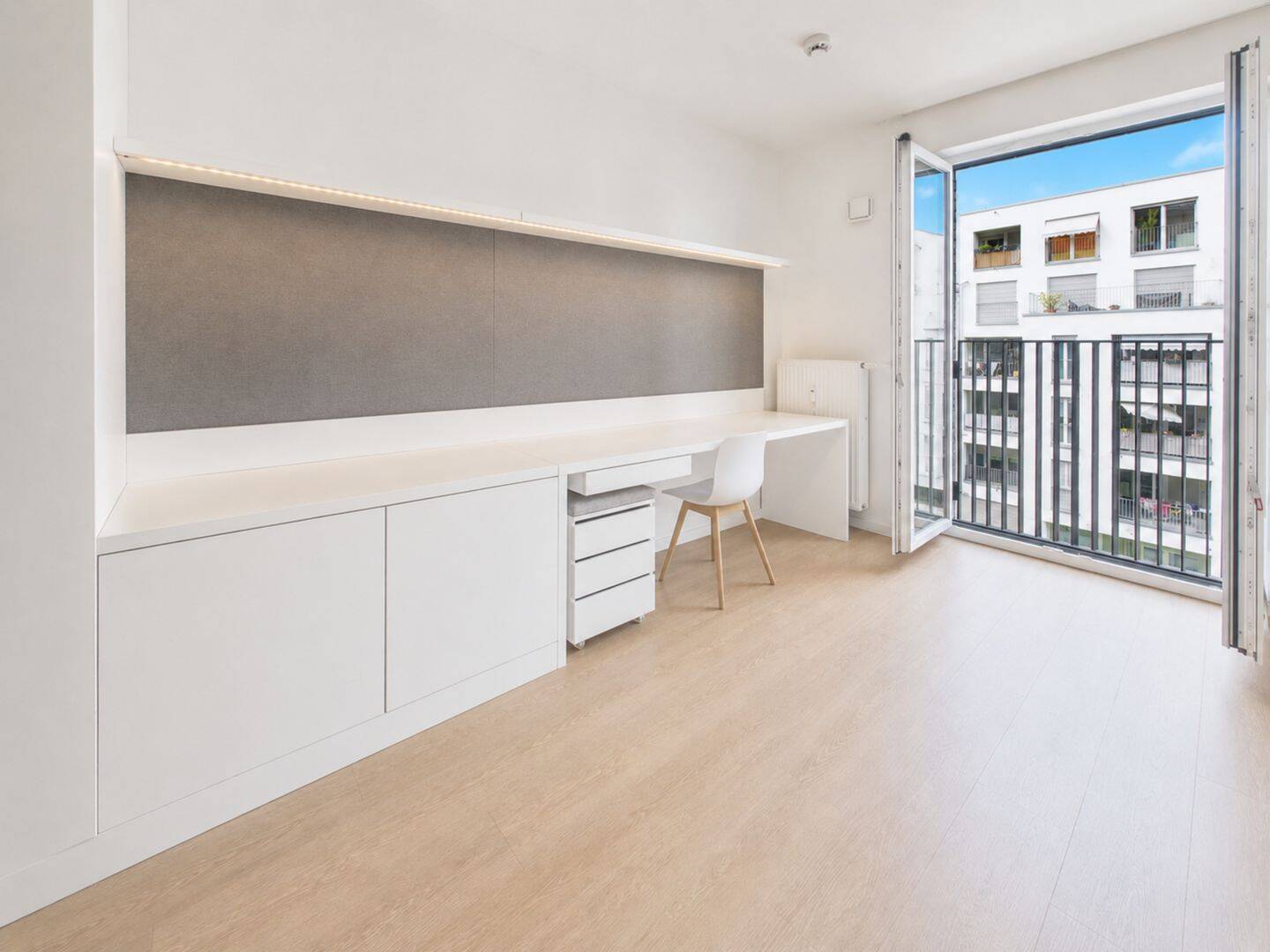 Prestige trifft Rendite: Luxus-Studentenapartment in Toplage am Olympiapark, 80809 München (Milbertshofen-Am Hart Neuhausen-Nymphenburg Schwabing-West)