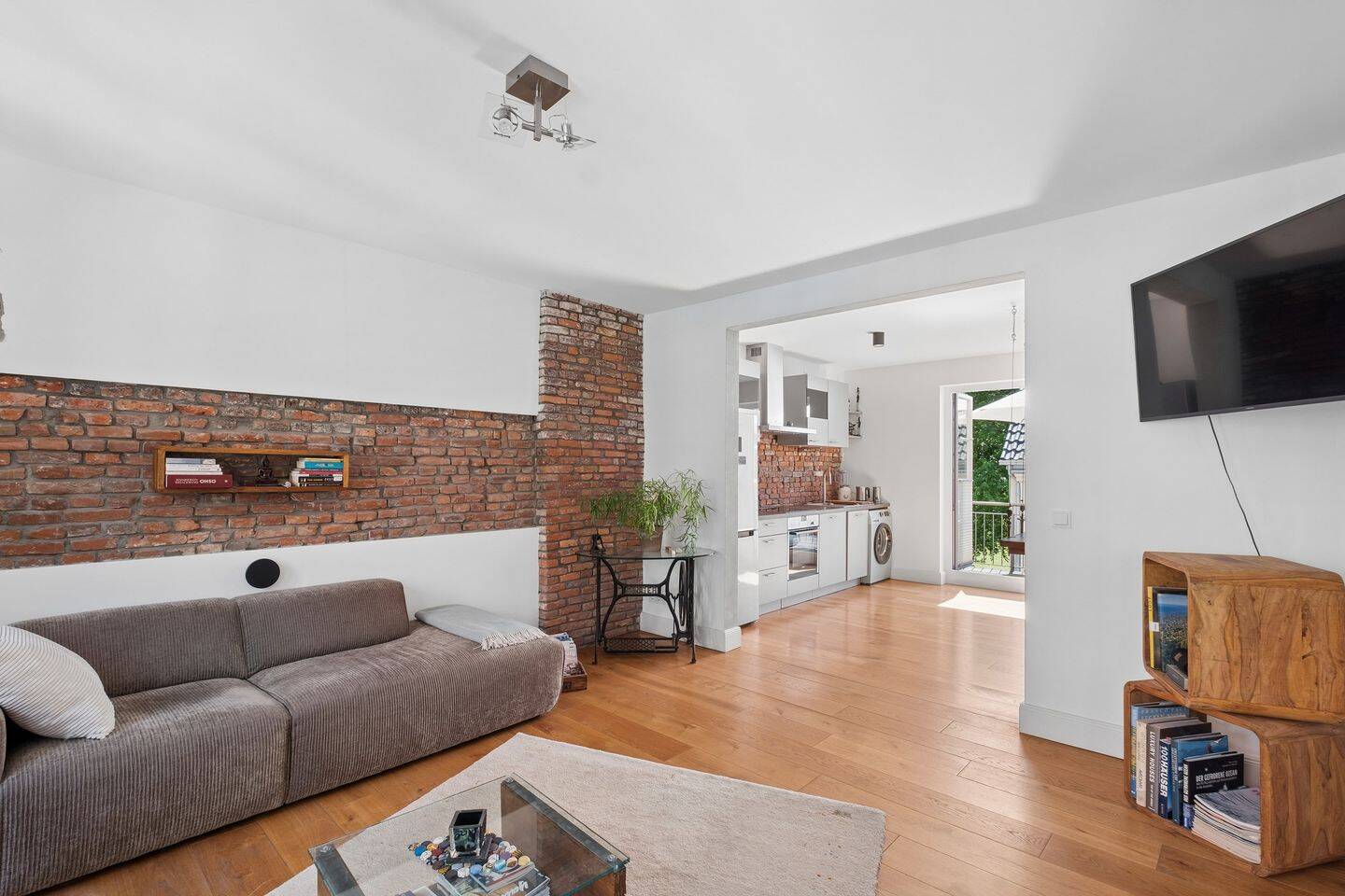 Altbau trifft modernes Wohnen – Exklusive Maisonette in Barmbek-Süd, 22083 Hamburg (Hamburg-Nord Barmbek-Süd)