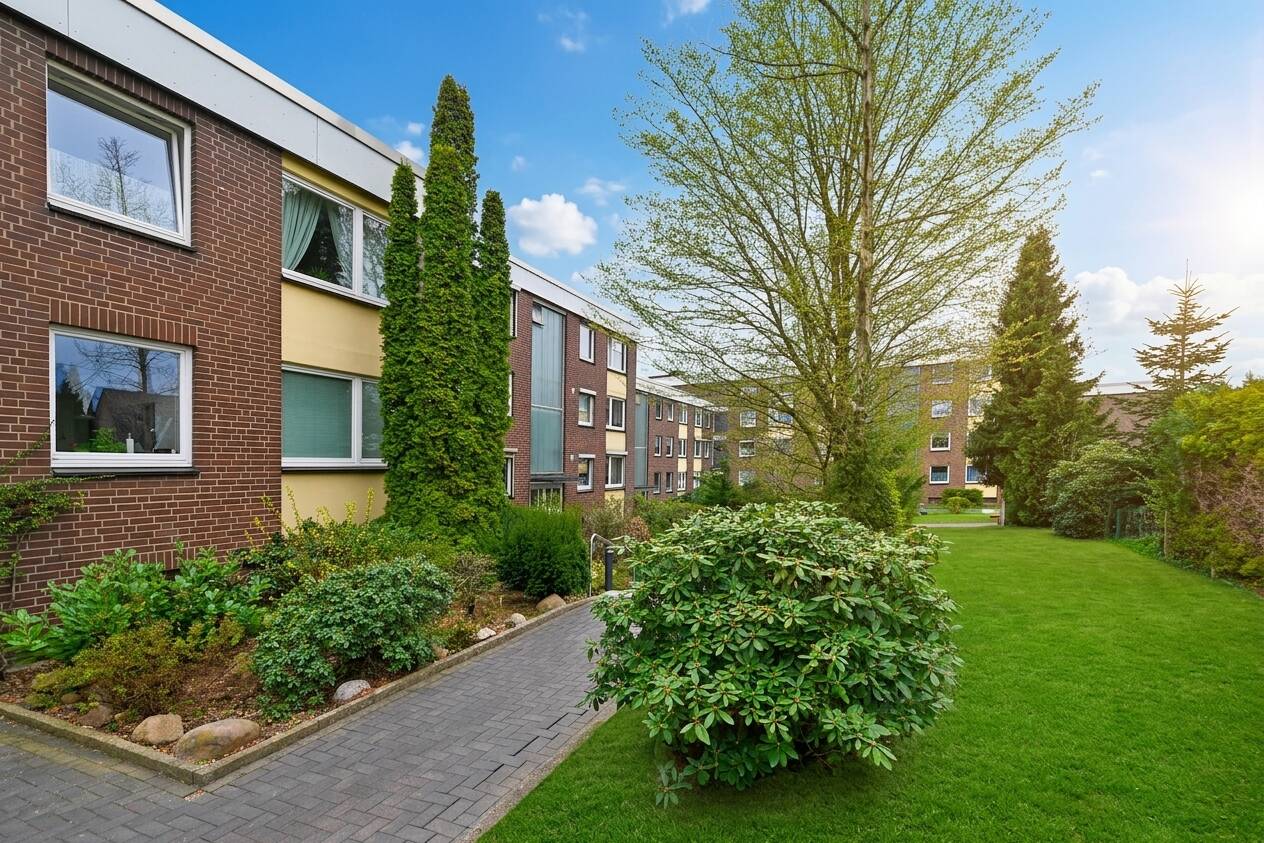 Traumhafte und renovierte 3 Zimmer ETW mit Tiefgarage und Balkon in schöner Lage von Oststeinbek., 22113 Oststeinbek (Bergedorf)