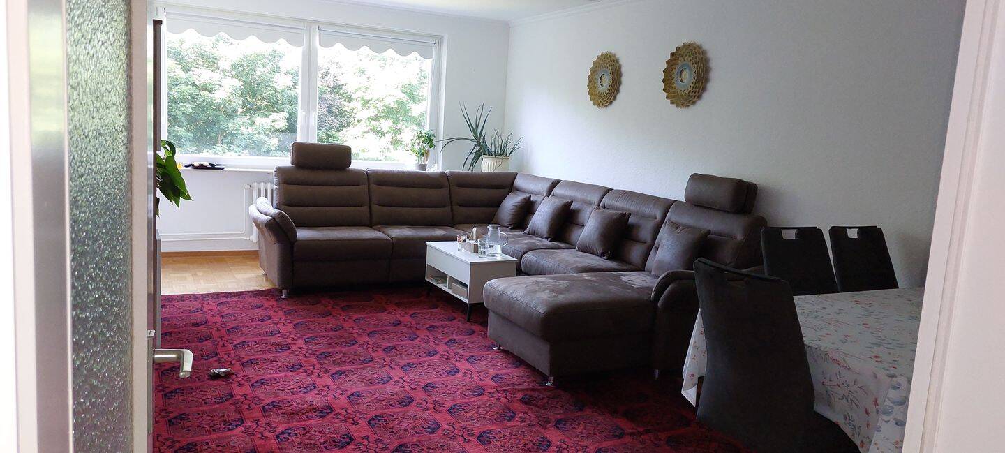 Gepflegte 3-Zimmer-Wohnung (teilmöbliert)/ ca 79qm / Bitte die Voraussetzung durchlesen, 24109 Kiel (Hasseldieksdamm Mettenhof)